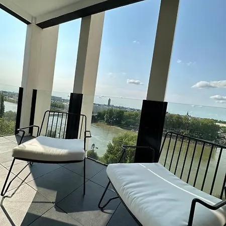 *le Nelligan* Vue Panoramique Parking Inclus Appartamento *
